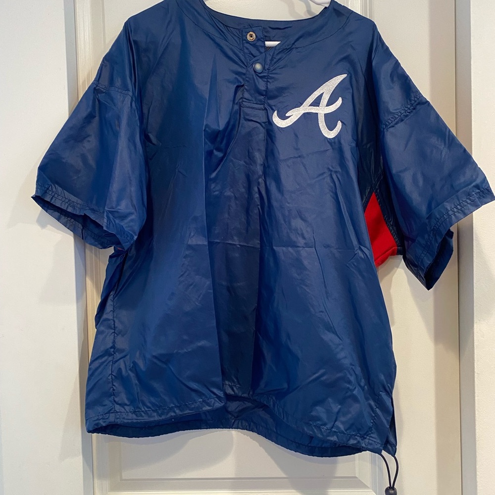 Atlanta Braves light warm-up jacket